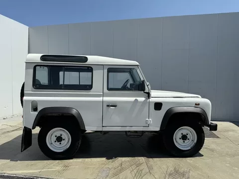 LAND-ROVER Defender Defender 90 2.5Td5 SW E - 39000€ en Rajadell