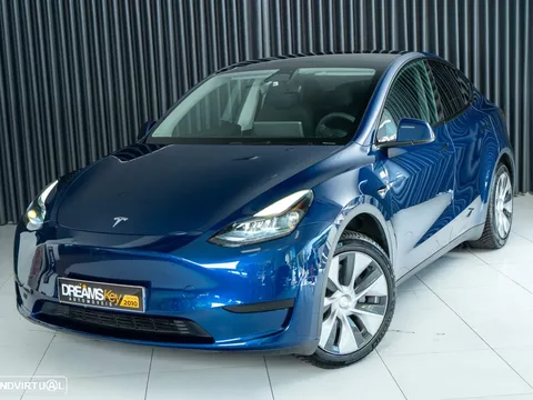 Tesla Model Y Standard RWD