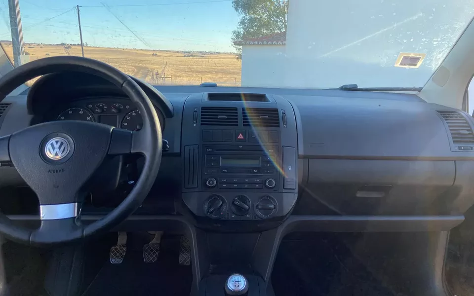 VW Polo