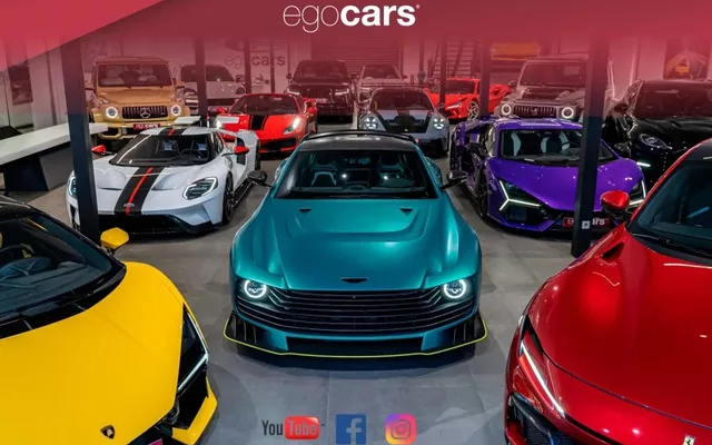 FERRARI Roma Roma
