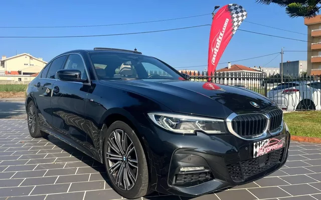 BMW 330 e Pack Desportivo M Auto