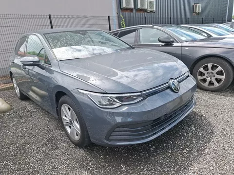 VW Golf 8 Life Bus 1.0 e-Tsi 110 Ch DSG 34.668 Km ( en arrivage )