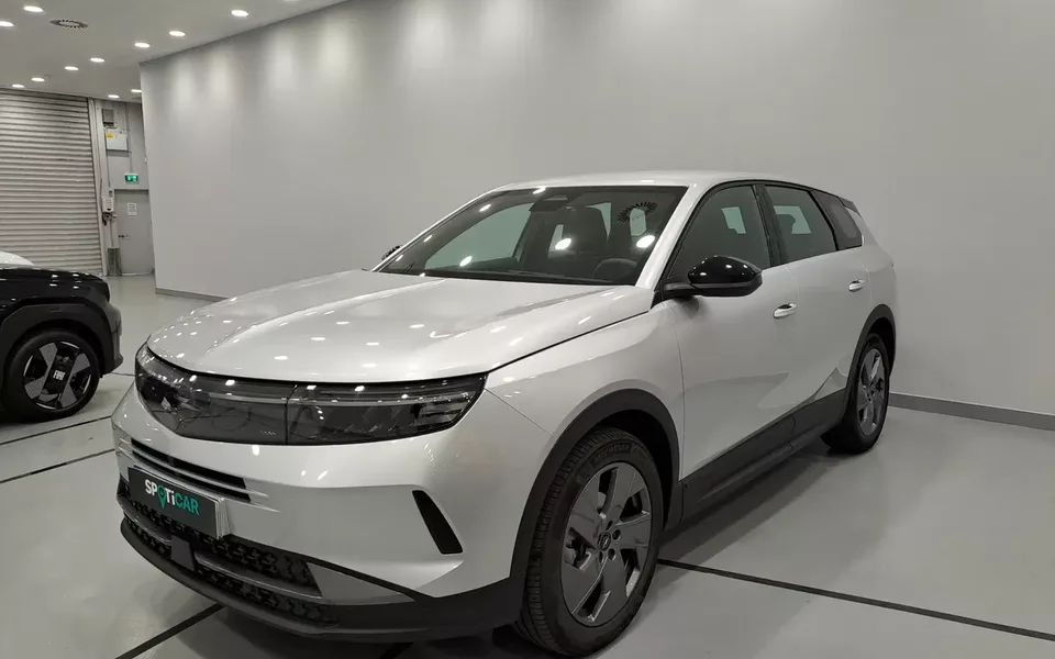 Opel Grandland 1.2 Hybrid Edition eDCT