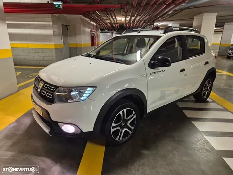 Dacia Sandero 1.0 ECO-G Stepway Bi-Fuel