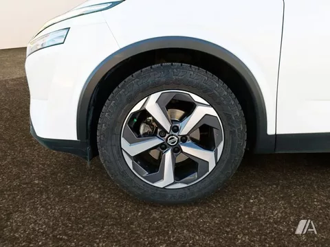 NISSAN Qashqai QASHQAI 1.3 DIG-T MHEV 160CV N-CONNECTA DCT 4X4 - 22790€ en Burgos