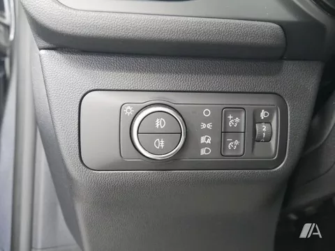 FORD Kuga ST-Line 2.5 Duratec FHEV 140kW Auto