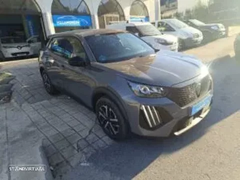 Peugeot 2008 1.2 PureTech Style