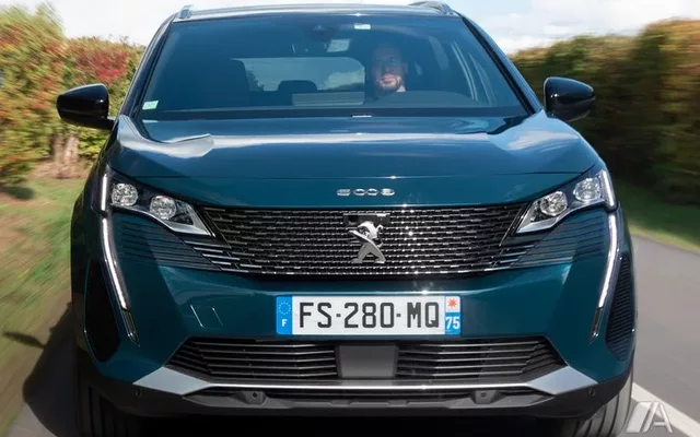 PEUGEOT 5008 SUV 5008 1.5BlueHDi S&S Allure 130