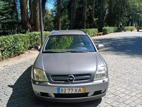 Opel Signum 2.2 DTi
