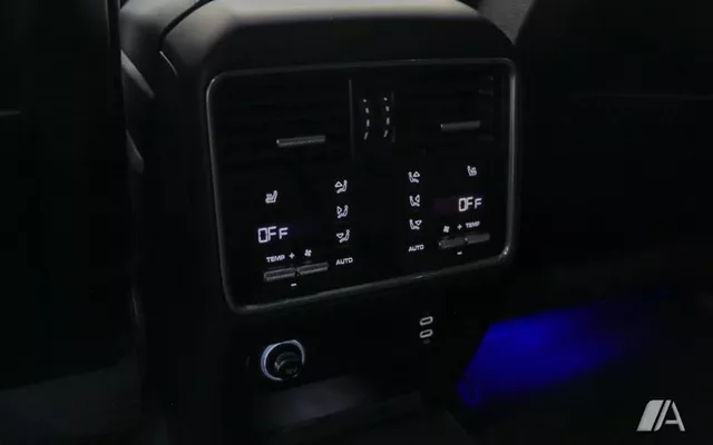 PORSCHE Cayenne Cayenne Turbo S E-Hybrid Coupé Aut.