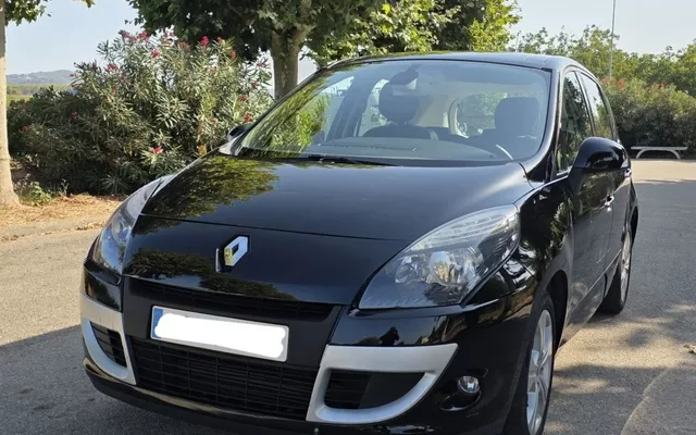 RENAULT Scénic Scénic 1.5dCi Family Edition 110