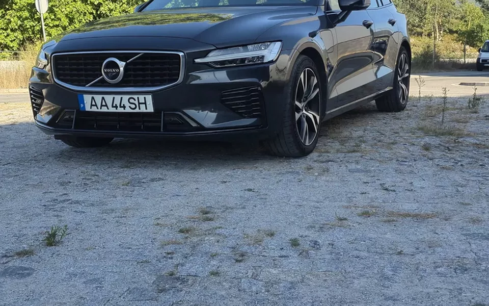 Volvo V60 2.0 T8 AWD TE R-Design
