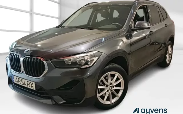 BMW X1 16 d sDrive Pack Essence Auto