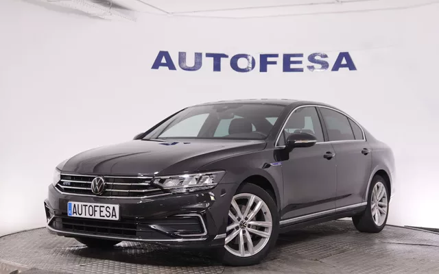 Volkswagen Passat GTE 1.4 TSI EPOWER AUTO DSG 218CV 4P # NAVY,IVA DEDUCIBLE,
