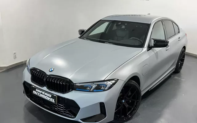 BMW 330 e Pack M Auto