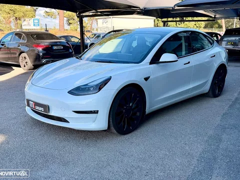 Tesla Model 3 Performance Tração Integral