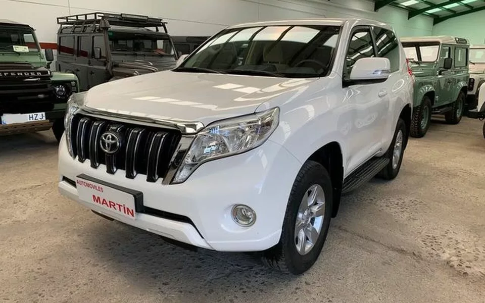 TOYOTA Land Cruiser Land Cruiser D-4D VX Aut. - 38500€ en Villanueva de cÓrdoba