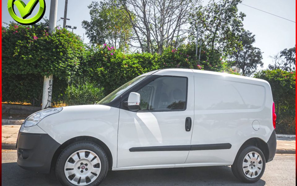 FIAT DOBLO 5.600 €