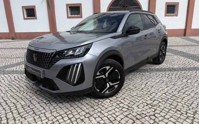Peugeot 2008 1.2 Hybrid Allure e-DCS6