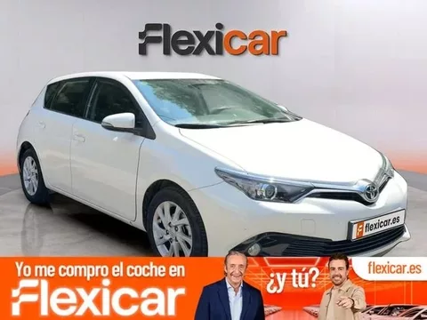 TOYOTA Auris Auris 120T Active