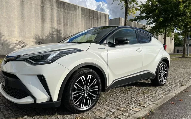 Toyota C-HR 1.8 Hybrid Exclusive