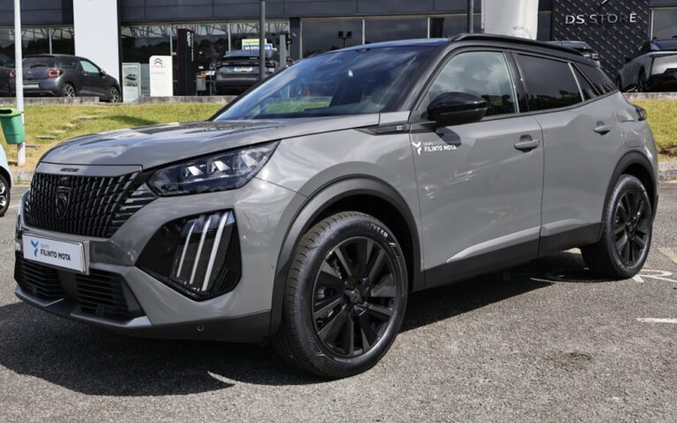 Peugeot e-2008 54 kWh GT