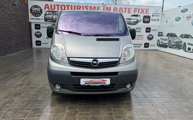 Opel VIVARO 2013 2.0 DIESEL EURO 5