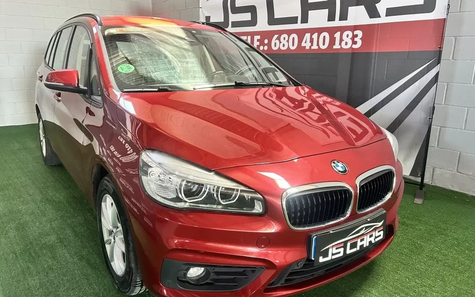 BMW Serie 2 218d Gran Tourer Business - 12900€ en Almendralejos