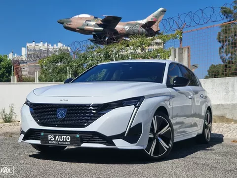 Peugeot 308 PureTech 130 EAT8 GT