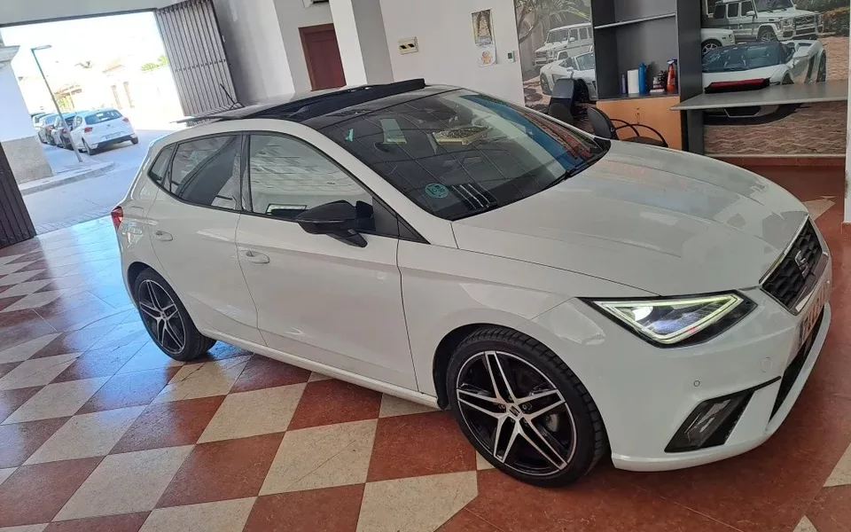 SEAT Ibiza Ibiza 1.5 TSI S&S FR DSG7 150 - 17500€ en El cuervo