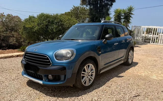 MINI Countryman One D