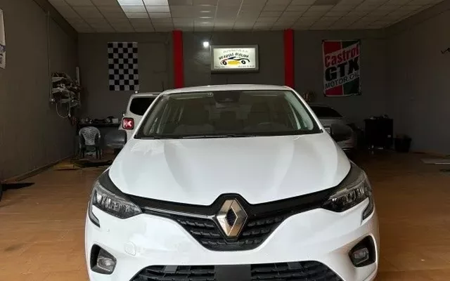 RENAULT Clio Clio Blue dCi Business 74kW - 11900€ en Moral de calatrava