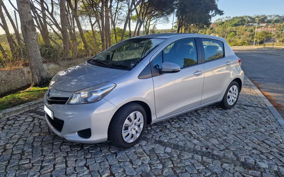 Toyota Yaris 1.0 VVT-i Life