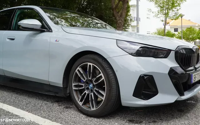 BMW i5