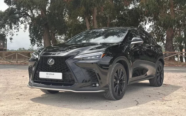 Lexus NX 450h+