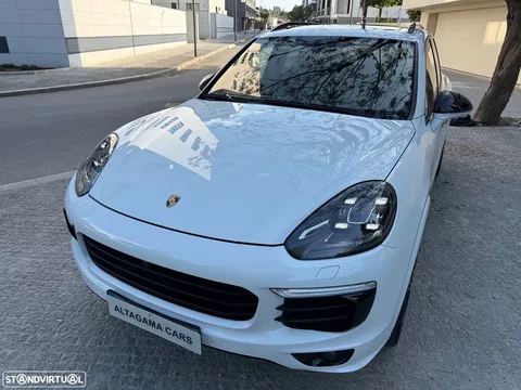 Porsche Cayenne S Tiptronic S