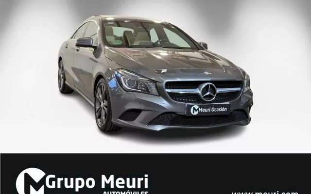 MERCEDES-BENZ Clase CLA CLA 220CDI AMG Line 4M 7G-DCT