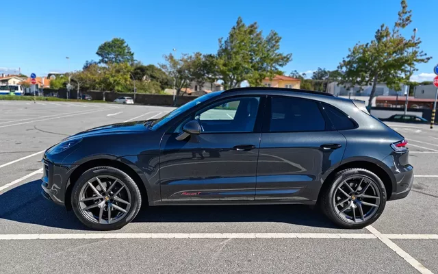 Porsche Macan T