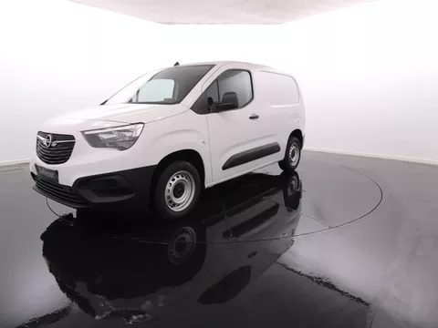 Opel Combo Cargo L1H1 E15DT MT6 100cv 3Lug.