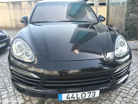 Porsche Cayenne 3.0 V6