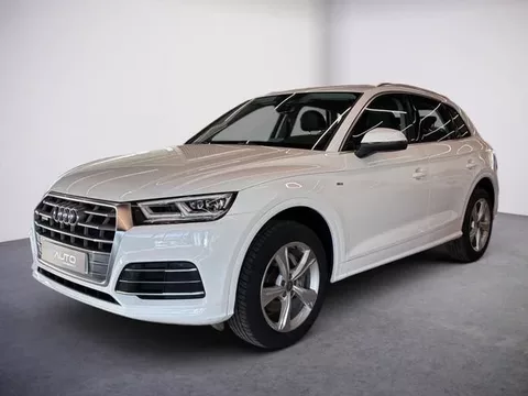 AUDI Q5 Q5 35 TDI quattro-ultra S tronic 120kW