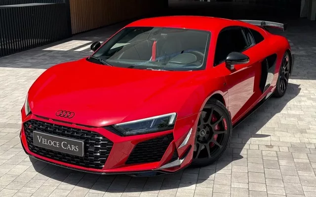 AUDI R8 R8 V10 FSI Performance quattro S tronic 456kW