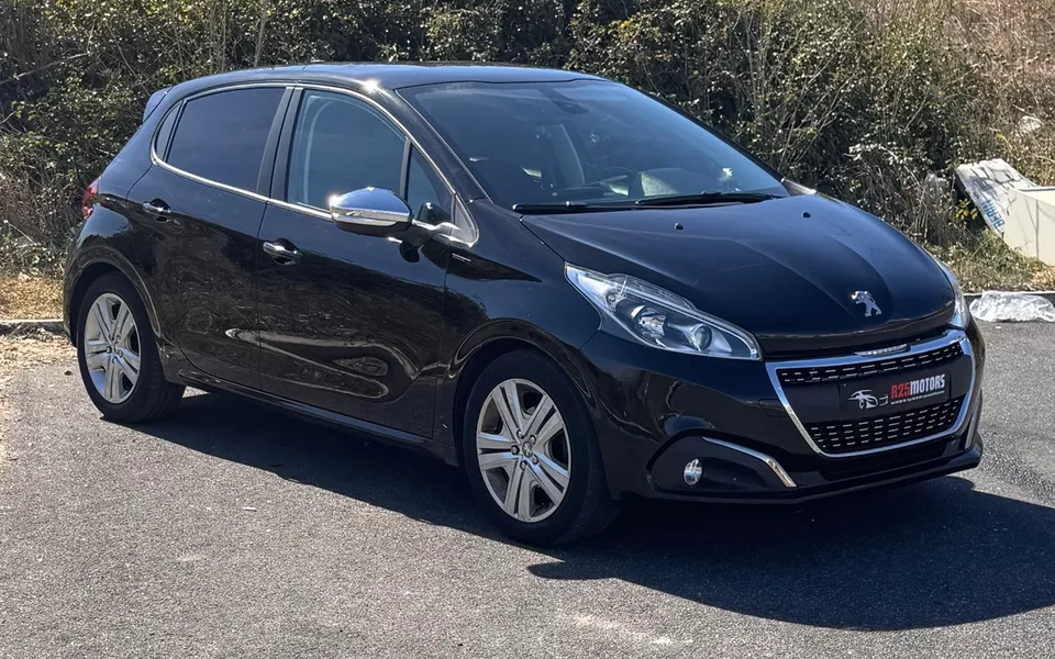 Peugeot 208 82 PureTech Style