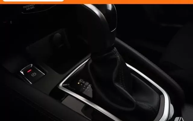 NISSAN Qashqai Qashqai 1.3 DIG-T N-Connecta 4x2 DCT 117kW