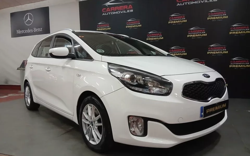 KIA Carens Carens 1.7CRDi Drive 115