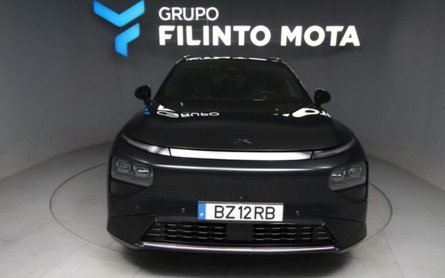 Xpeng G9 98 kWh AWD Performance