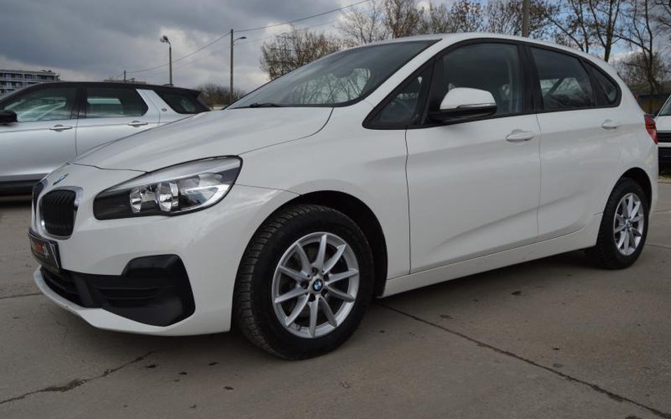 BMW SERIA 2 2021