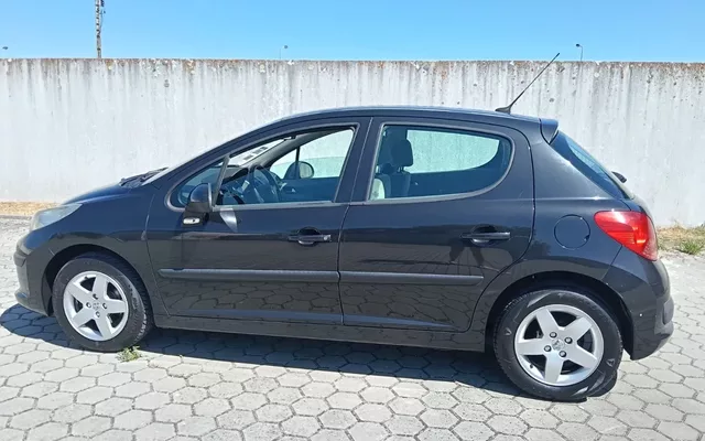 Peugeot 207 1.4 HDi Premium