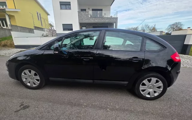 Citroën C4