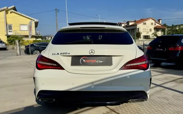 Mercedes-Benz CLA 220 2017 d Shooting Brake AMG Line Aut.